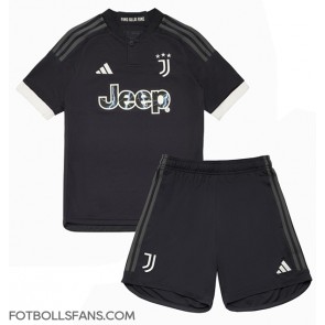 Juventus Replika Tredje Tröja Barn 2023-24 Kortärmad (+ Korta byxor)